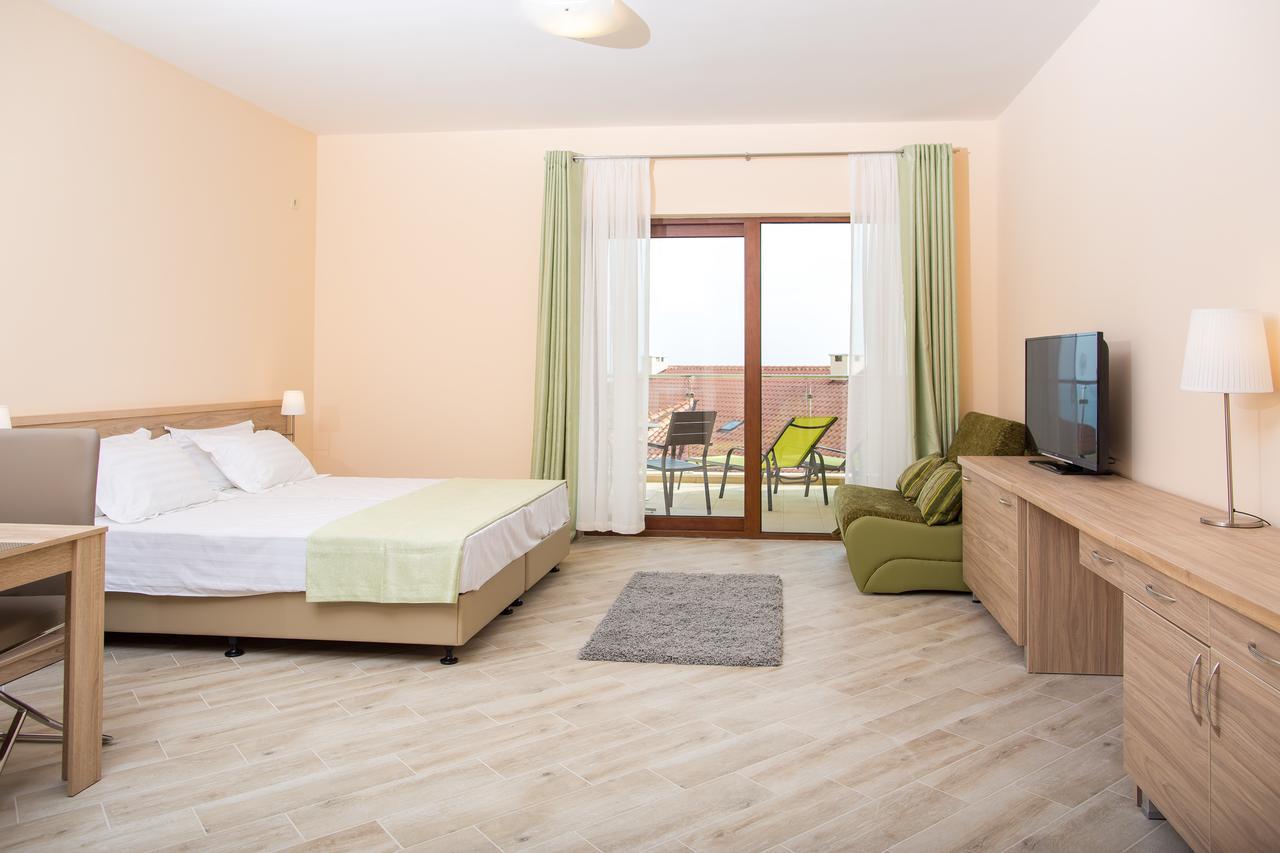 Aparthotel Belvedere Residence Becici Budva Exterior photo